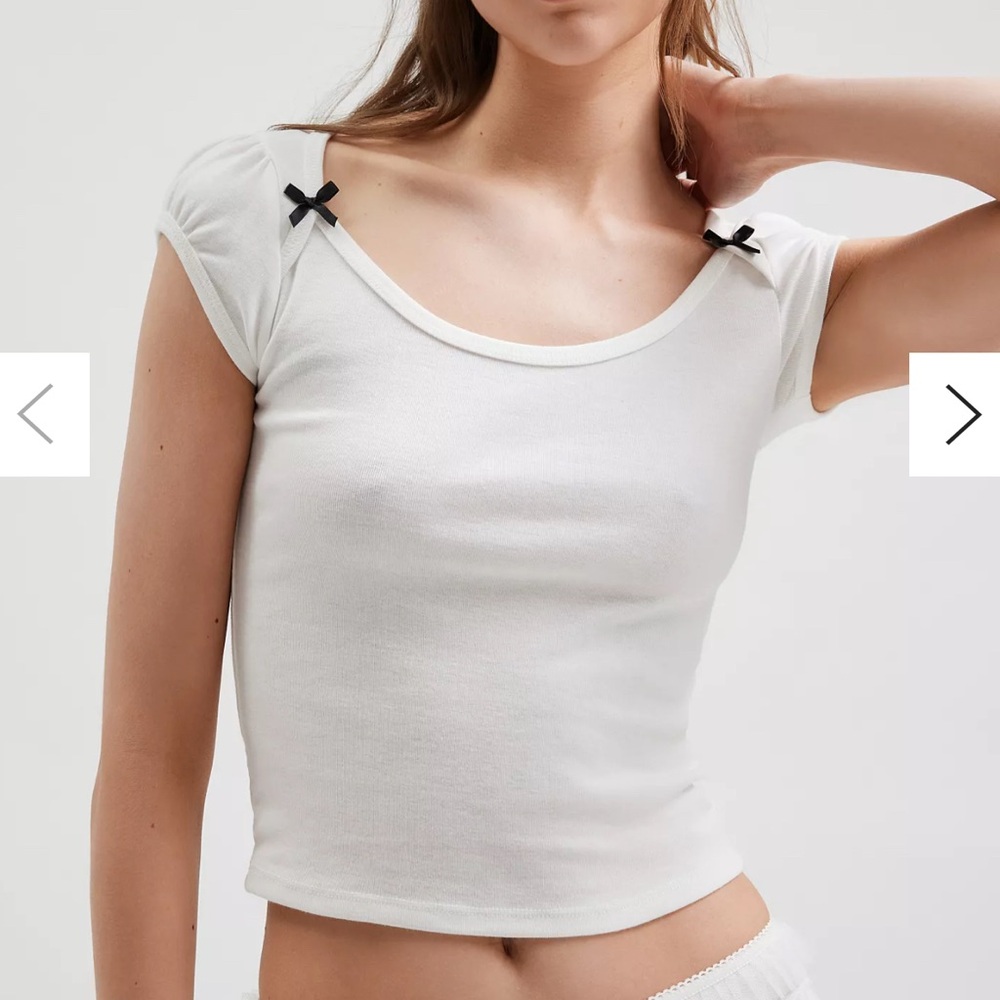 Kimchi Blue white bow top